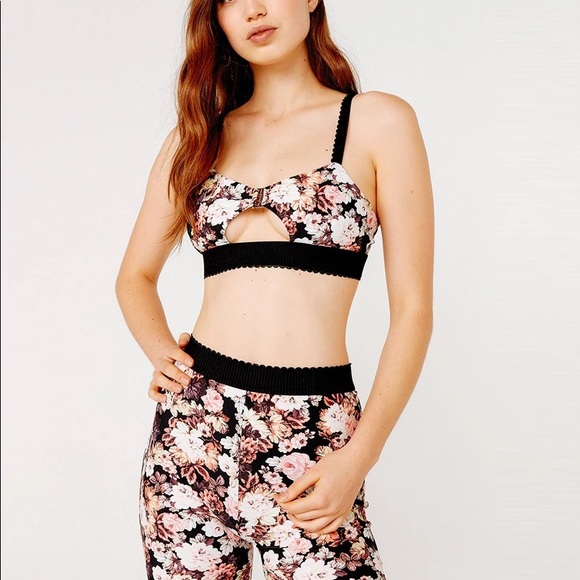 For love and lemons Tiffany set - Picture 4 of 7